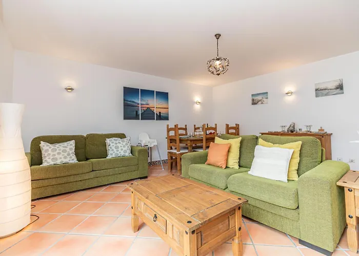 Brisa Do Mar, River Front Apartment Cabacos