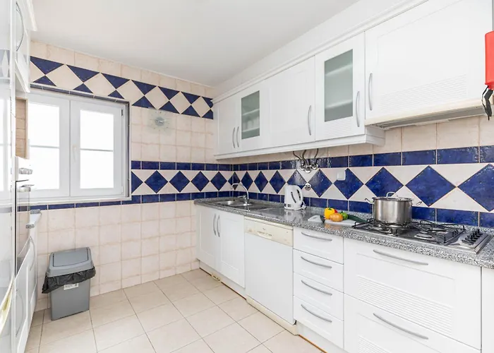 Brisa Do Mar, River Front Apartment Cabacos